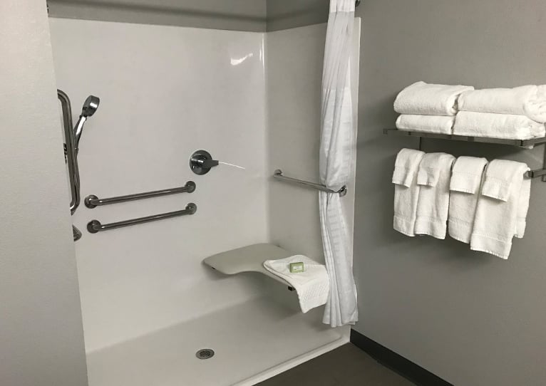 Accessible Executive 1 King Bed at Brookstone Inn & Suites Fort Dodge, Iowa